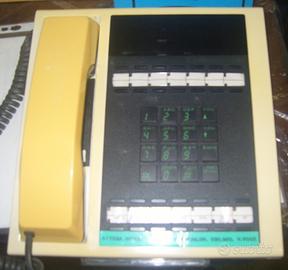 Telefono centralino elettronico