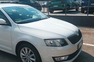 Skoda Octavia III SW 1.6 Tdi 105 CV Ambient
