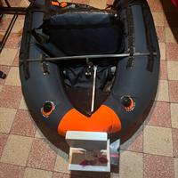 Belly Boat ftlb5+ 2 poggia canne+ staffa motore