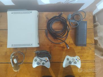 XBOX 360 + 25 giochi