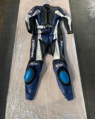 Giacche, pantaloni e tute da moto