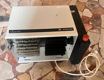 Pulisci scarpe vintage marca "Stayer"