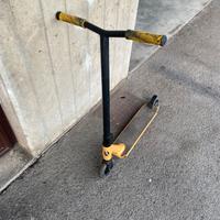 monopattimo da freestyle