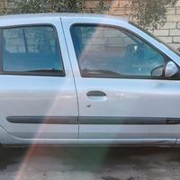 Ricambi RENAULT Clio, 1.5 diesel, anno 2001