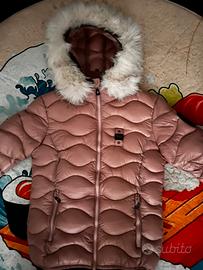 Blauer rosa pelo bianco