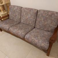 Divano in legno