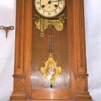 OROLOGIO A PENDOLO JUNGHANS