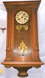 OROLOGIO A PENDOLO JUNGHANS