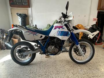 Suzuki DR 650 RE