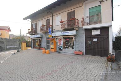 NEGOZIO A BUTTIGLIERA ALTA