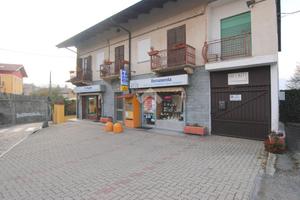 NEGOZIO A BUTTIGLIERA ALTA