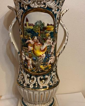 Vasi in Capodimonte