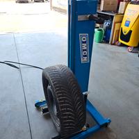 sollevatore pneumatico gomme