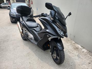 Kymco 550 AK