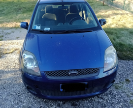 NEOPATENTATI Ford Fiesta