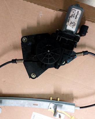 Alzavetro Alfa Romeo 156