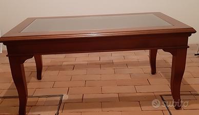 tavolino con vetro in legno massiccio