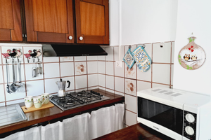 Bilocale sulla ciclabile con giardino e garage