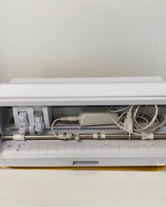 Silhouette Cameo 4