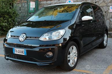 Volkswagen up! 1.0 75 CV High Up — 5 porte — 2017