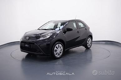 TOYOTA Aygo X 1.0 VVT-i 72cv S-CVT 5 porte Activ