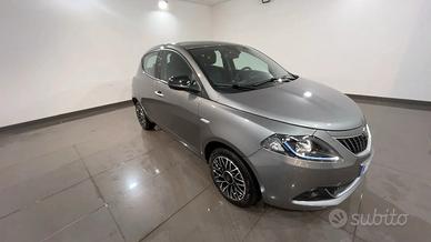 Lancia Ypsilon 1.0 FireFly 5 porte S&S Hybrid Plat