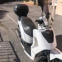 Kymco People S 200 i anno 2012