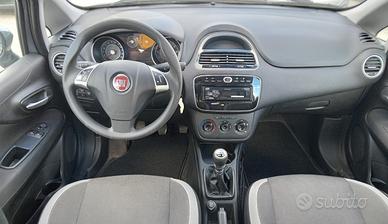 Fiat Punto Evo tastiere console bocchette