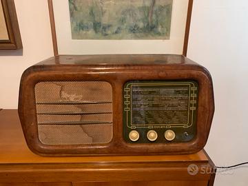 Radio d’epoca Ducati a valvole ‘40-50: si accende!