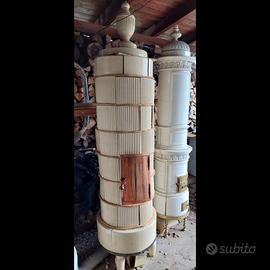 Stufa in maiolica antica