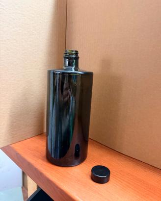 15.000 Bottiglie in vetro nero Vanessa 70 cl