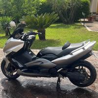 Yamaha T-Max