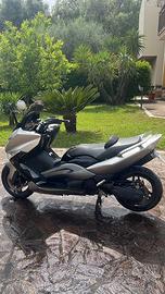 Yamaha T-Max