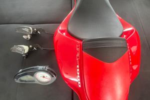 Codone / leve MV agusta