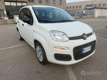 Fiat Panda 1.0 firefly s&s hybrid easy
