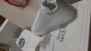 McQueen bianca e Swarovski N39 + box e accessori