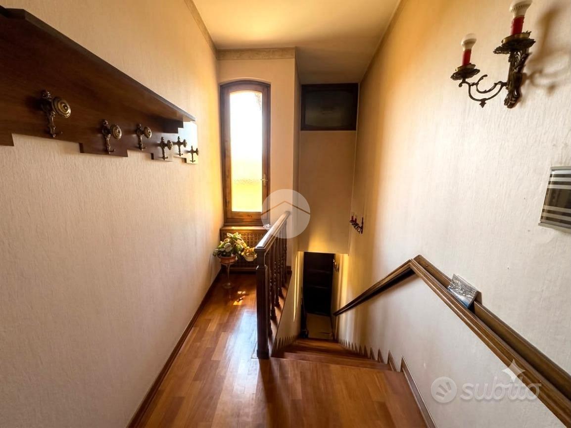Appartamento – Palazzolo sull'Oglio, Piazza, Mura - Vista 3