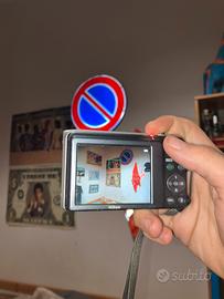 Nikon Coolpix 20.1MP - Una compagna di avventure 📸