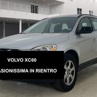 VOLVO XC60 2.4 d4 (d3) Momentum awd 163cv geartr