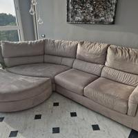 Divano grigio chiaro lungo 310cm