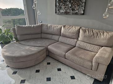 Divano grigio chiaro lungo 310cm