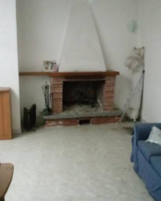 Casa indipendente di 180 m² con più di 5 locali e 