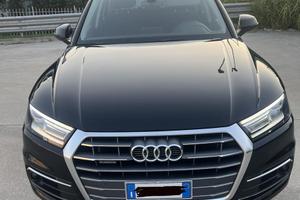 Audi Q5 40 TDI-GARANZIA