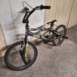 Bici BMX freestyle 20