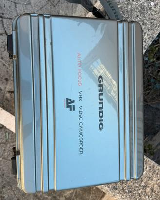 Telecamera VHS Grundig