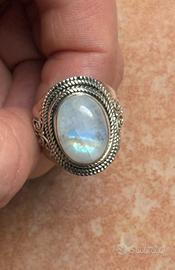 Anello pietra di luna