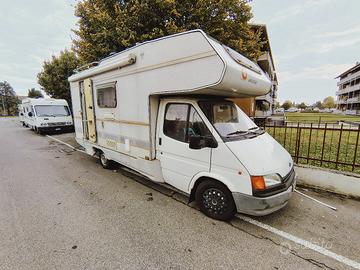 Mansardato Ford CI  1993 2,5td
