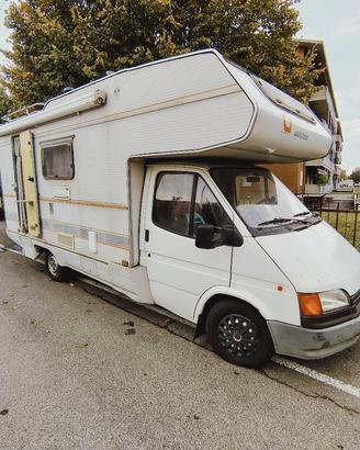 Mansardato Ford CI  1993 2,5td