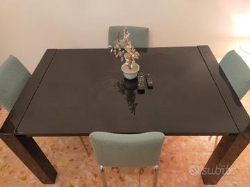 Tavolo allungabile vetro lucido nero