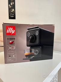 Macchina Caffè illy X3 X-CAPS Nero Luca Trazzi